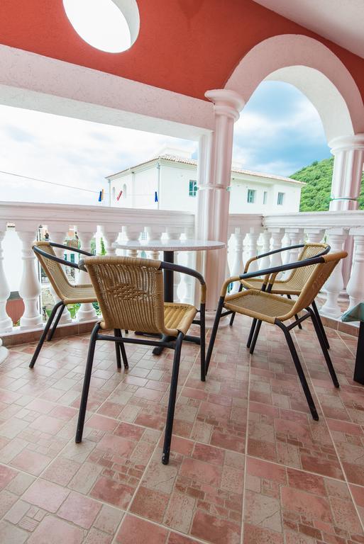 Hotel Wellness & Spa Angelo Gabriel Petrovac Eksteriør billede