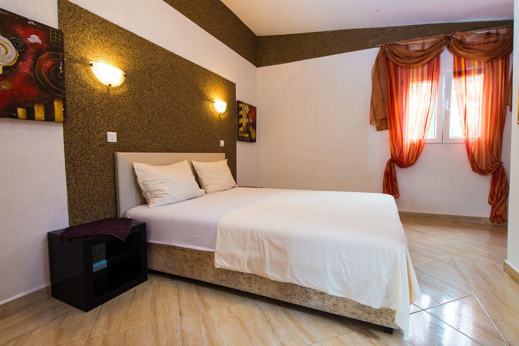 Hotel Wellness & Spa Angelo Gabriel Petrovac Eksteriør billede