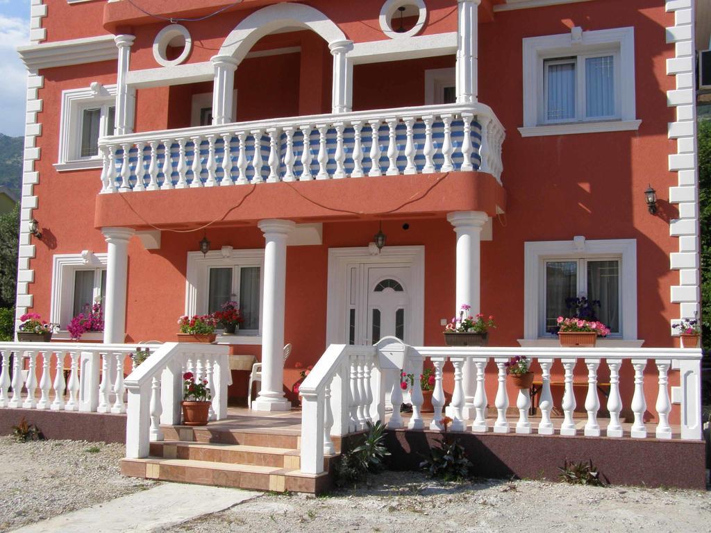 Hotel Wellness & Spa Angelo Gabriel Petrovac Værelse billede