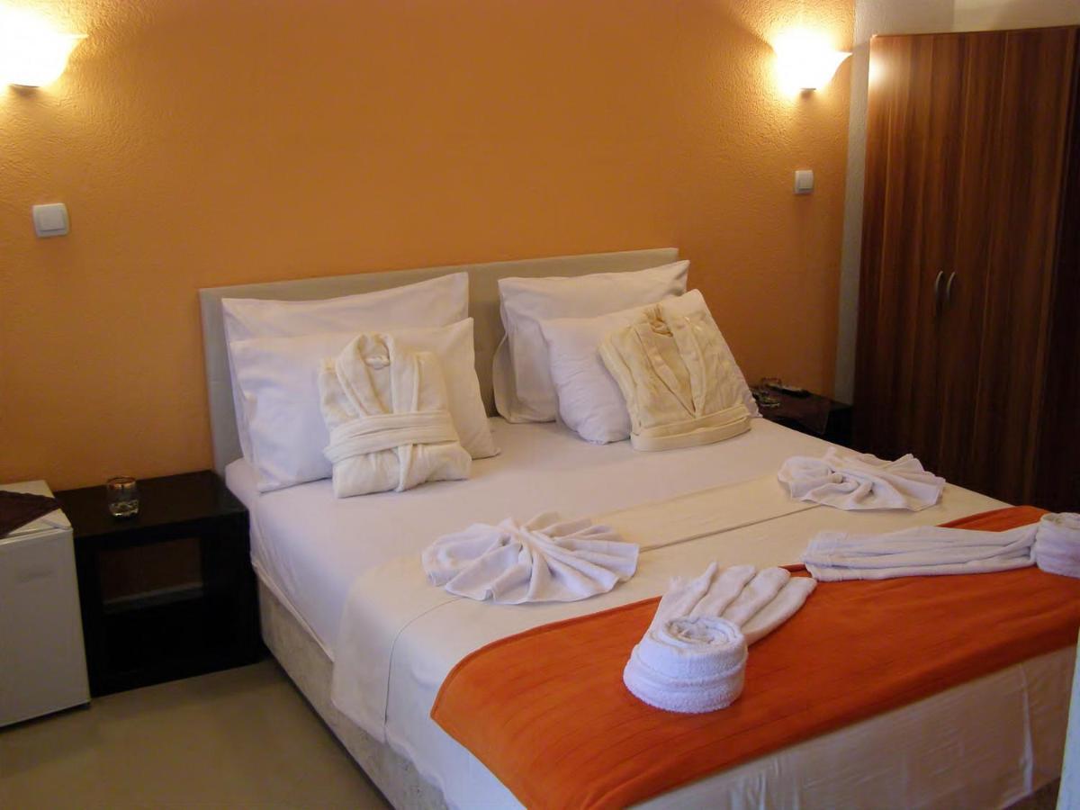 Hotel Wellness & Spa Angelo Gabriel Petrovac Eksteriør billede